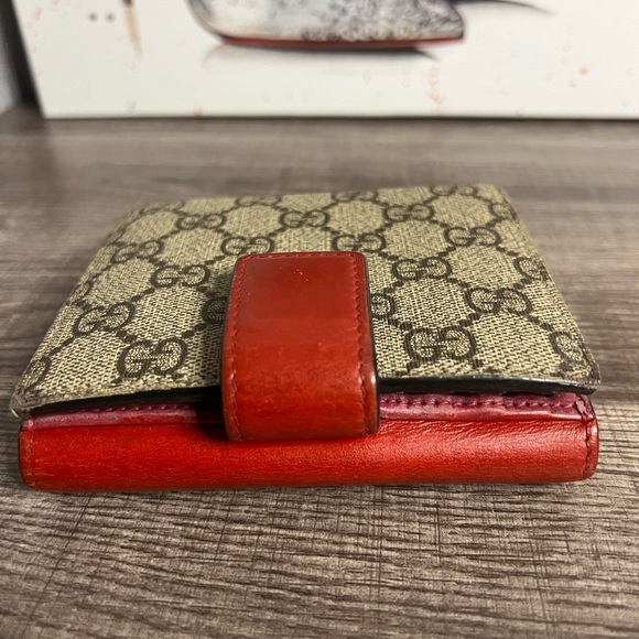 Gucci compact wallet - Picture 4 of 9